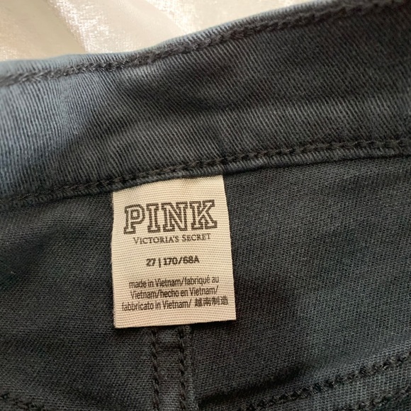 Never worn dark cut off jean shorts size 27 - Picture 3 of 11